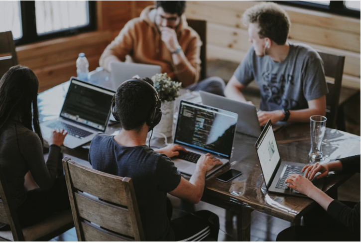 Tips for Boosting Your Businesses Online Presence